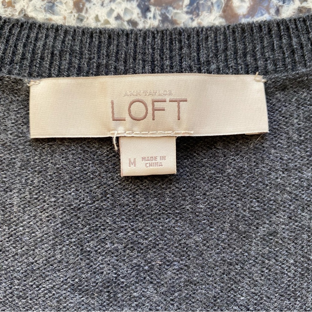 LOFT Gray V-Neck Sweater Dress M - Picture 7 of 8